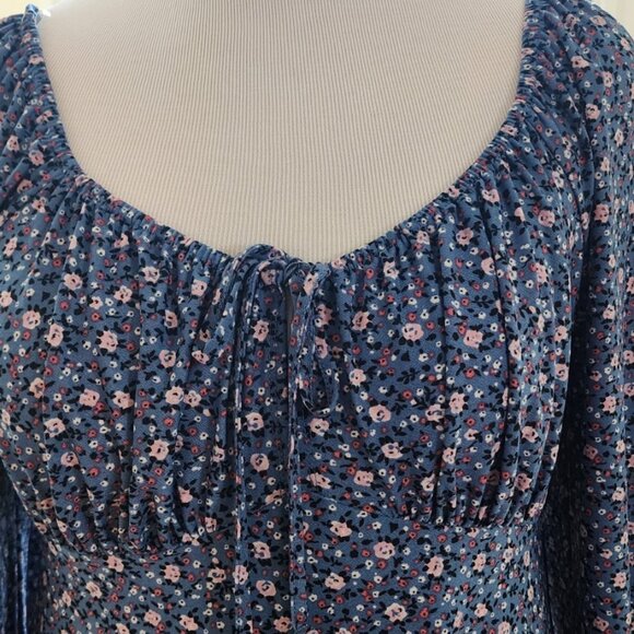 Lily Rose Blue flower print, long sleeve dress.  NWOT - Picture 3 of 5